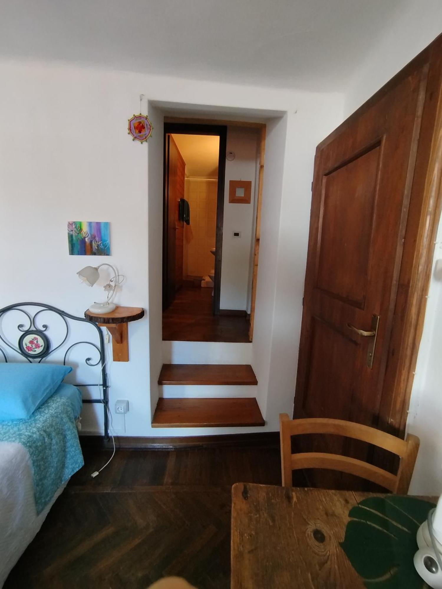 La Corte Del Poeta Arcumeggia Room photo